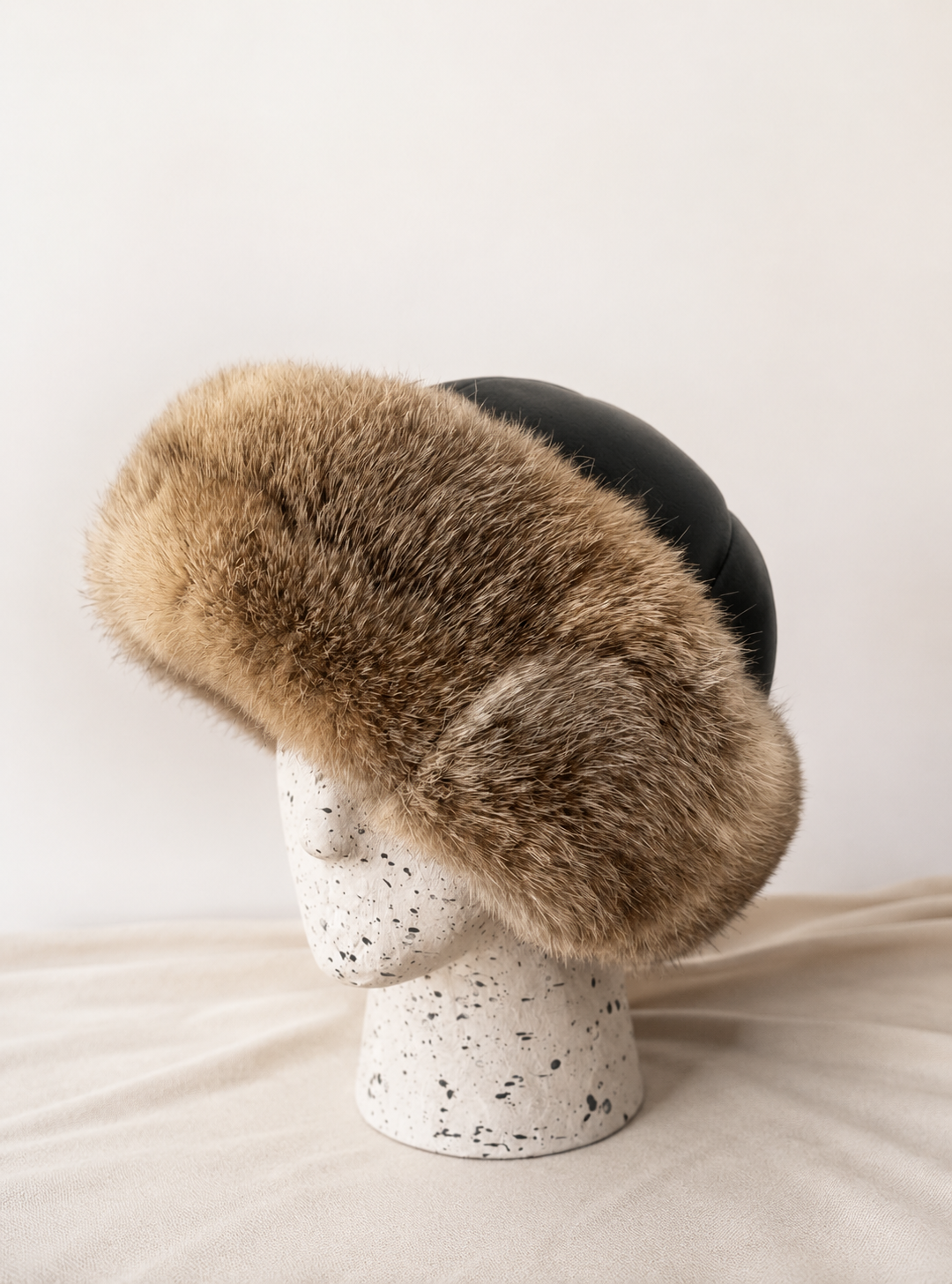 gorro con peluche