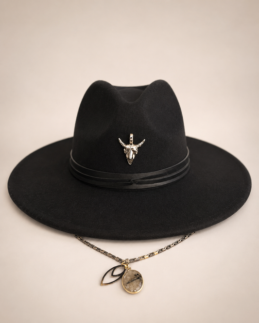 HAT ll