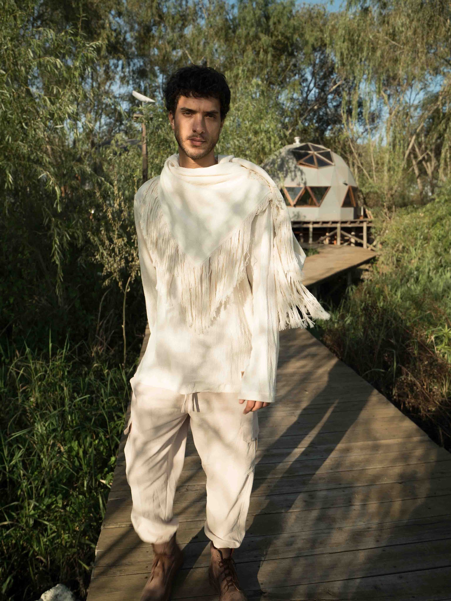 Sweater jay con capucha
