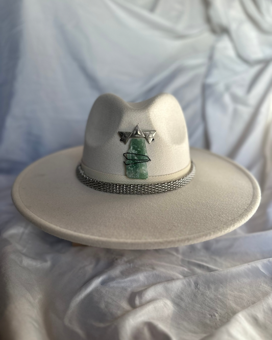 HAT l